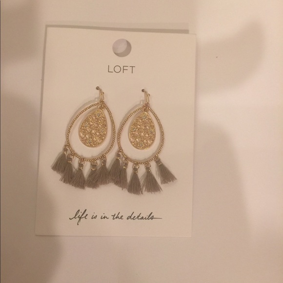 Loft Filigree tassel drop earring - Picture 6 of 7